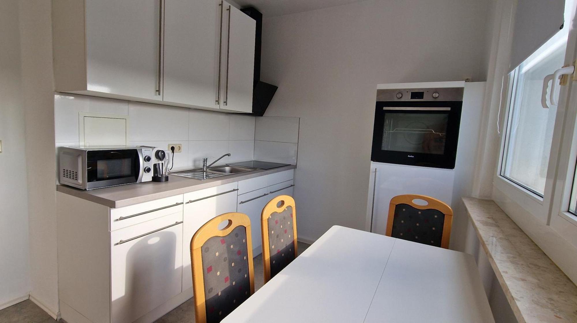 2 Bedroom Cityview Apartment Ps5-Qled Tv-Parking Chemnitz Eksteriør bilde