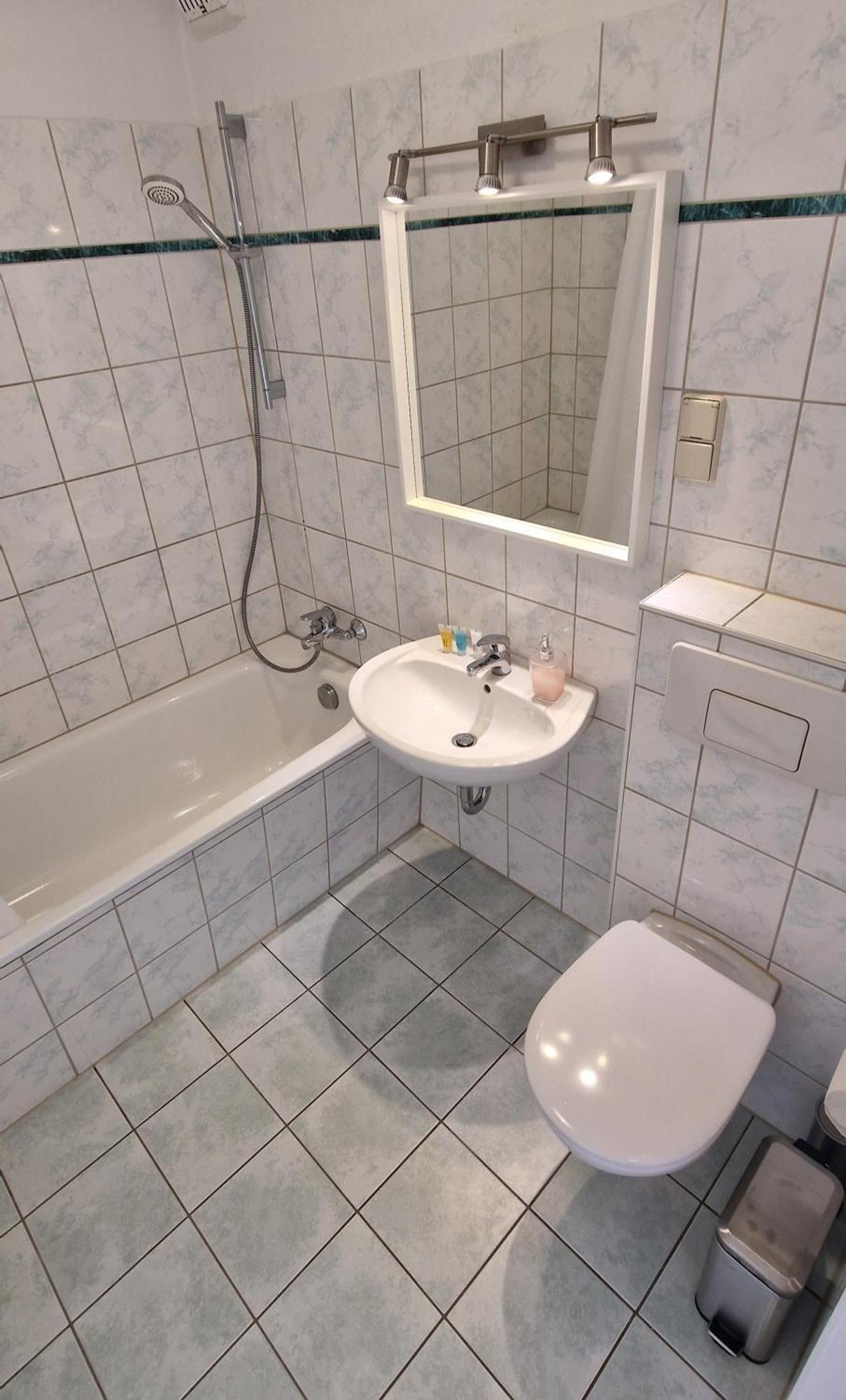 2 Bedroom Cityview Apartment Ps5-Qled Tv-Parking Chemnitz Eksteriør bilde